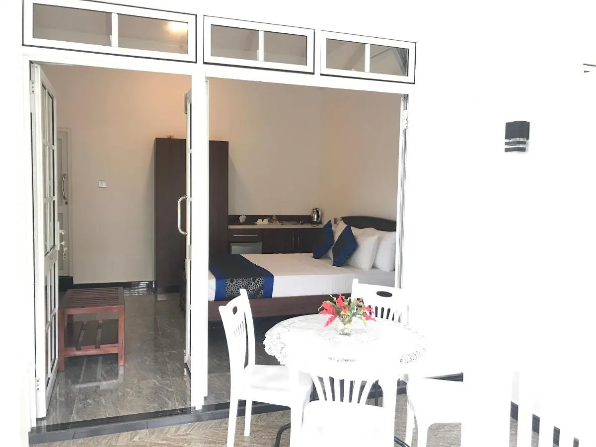 Duvi'S Shelter Bungalow Κολόμπο 0*,
