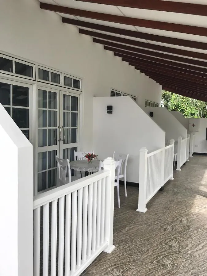 Duvi'S Shelter Bungalow Colombo 0*,